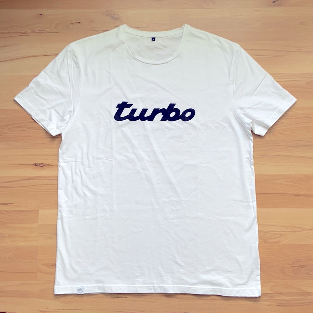 Men’s T-Shirt NWOT